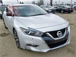 نيسان ماكسيما